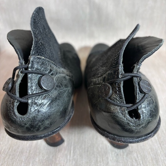 CYDWOG Sz 37.5 Handsculpted in the US Filigree Contrasting Kitten Heel Shooties - Picture 6 of 10